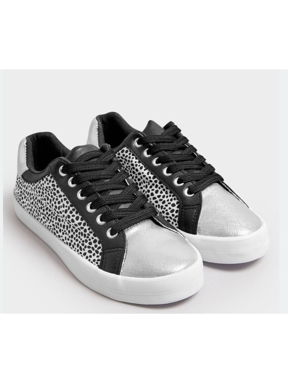 New Evans Women’s Size 10 Sneaker Extra Wide Free Shipping
